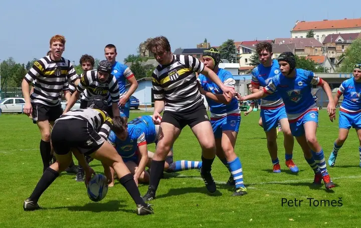 rodiče Petra Tomeše - příběh Soldiers - obrázek 1