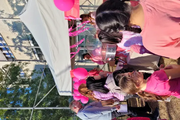 Říjen narůžovo, z.s. - obrázek 2