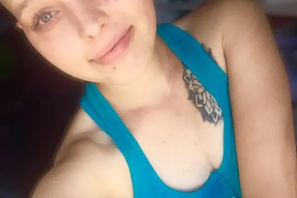 Karolína Žohová - příběh Hero - obrázek 1