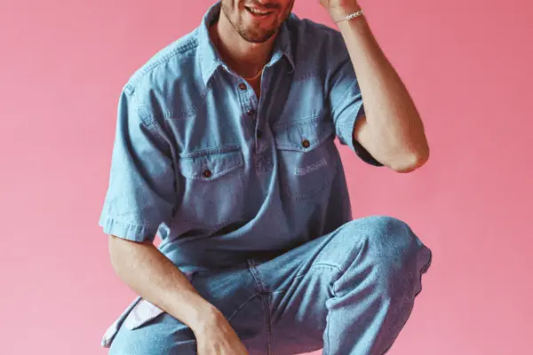 Robin Hošek - příběh Hero - obrázek 2